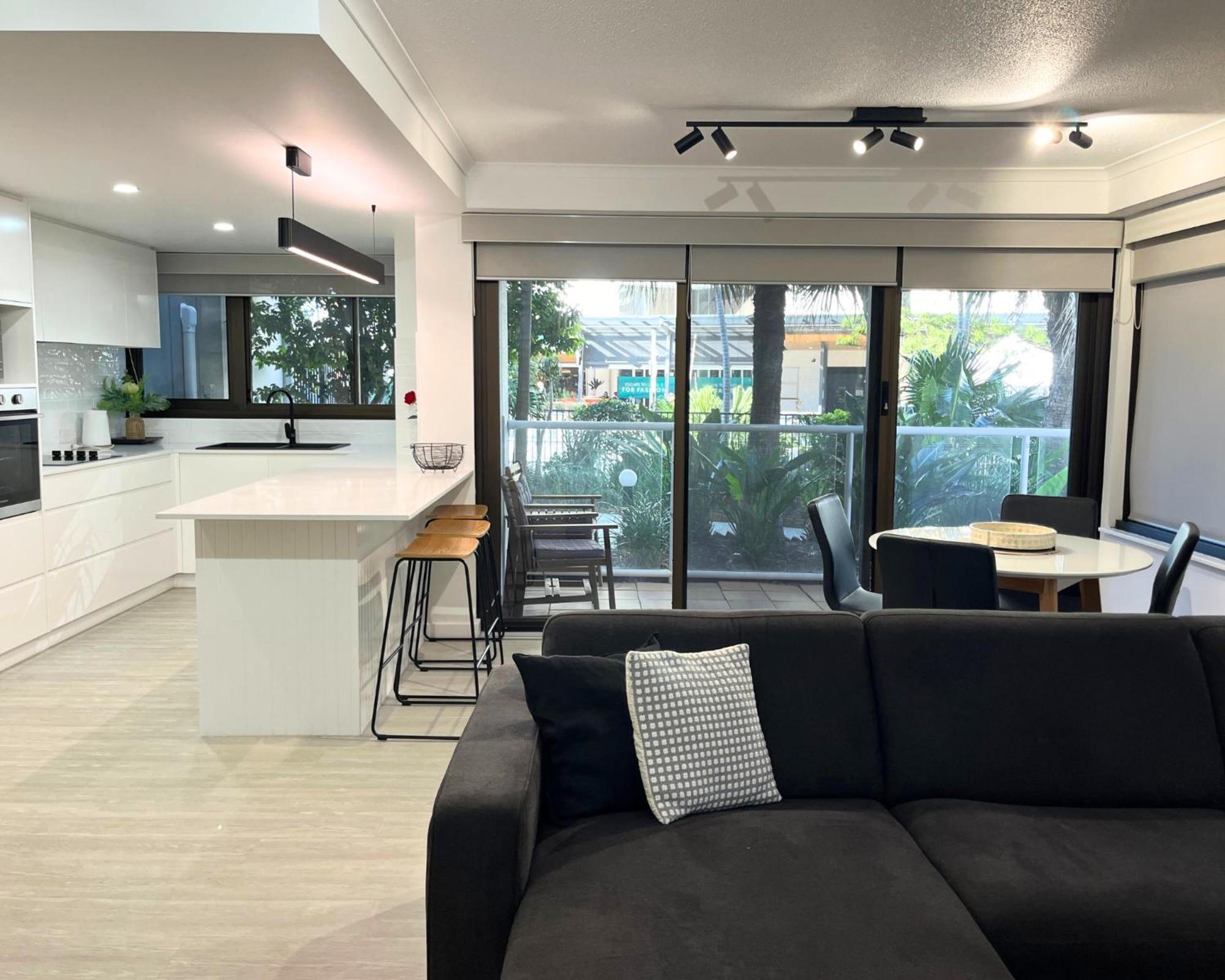 South Pacific Plaza - Official 4* Broadbeach